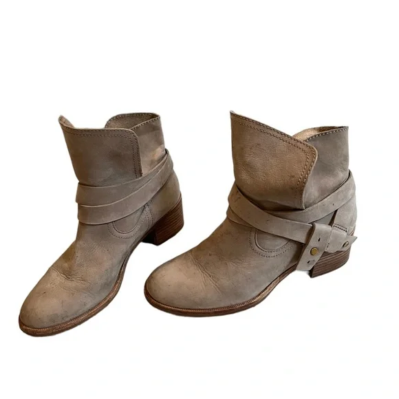 UGG Australia Elora Leather Short Ankle Boots Taupe - Picture 2 of 14